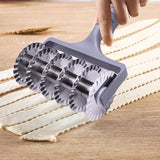 QLux Plastico Pastry Cutter – front view