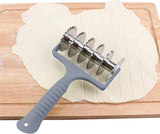 QLux Plastico Pastry Cutter – in use