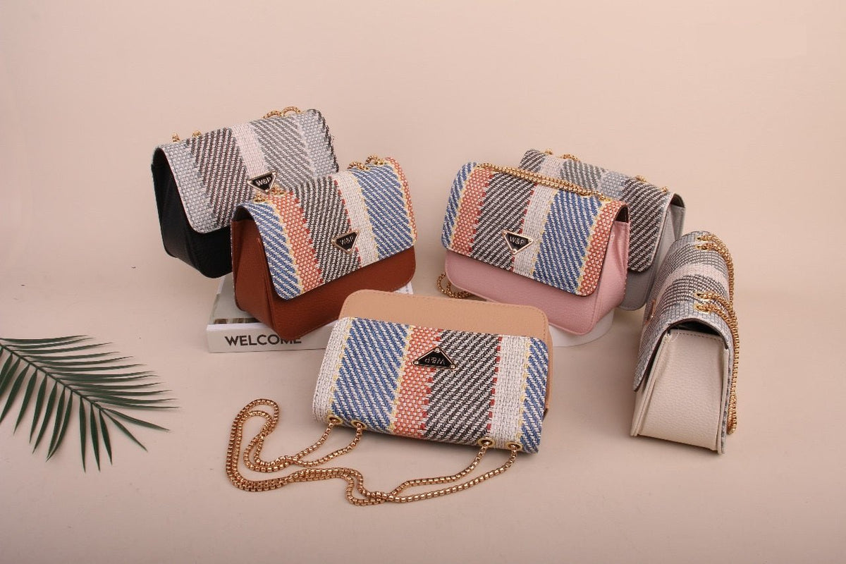 Chain Shoulder Bag – main view