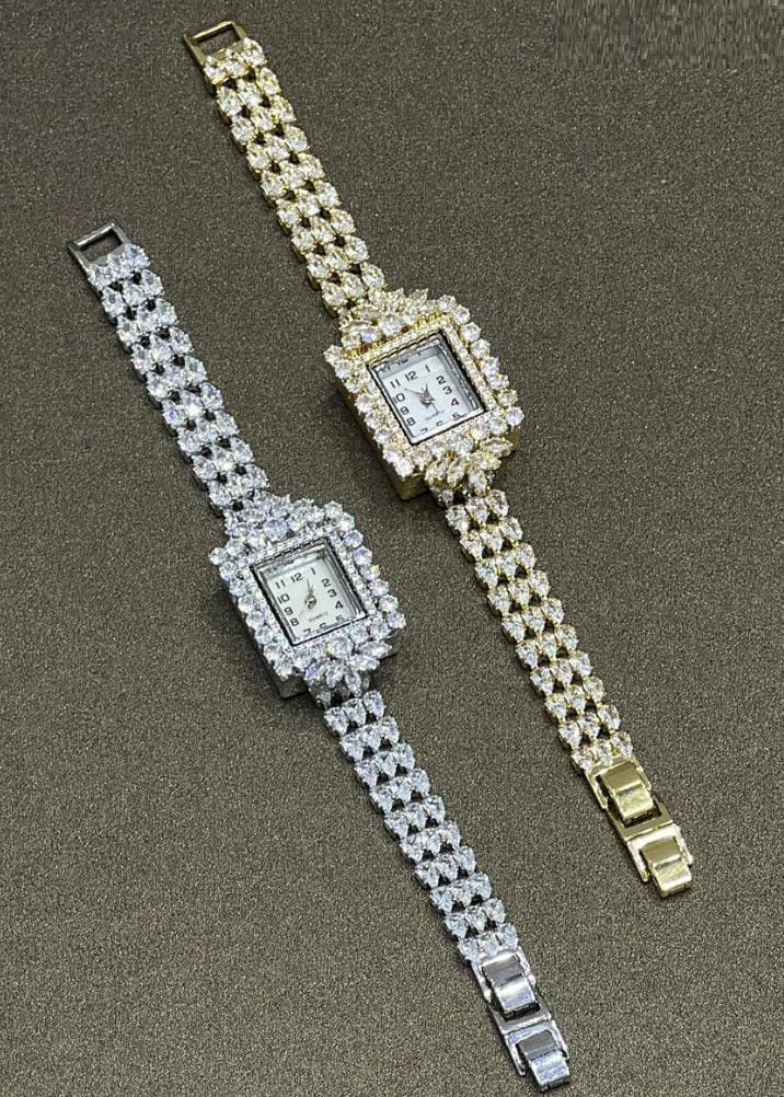 Imperial Square Halo Watch - front view | Qamaira UAE