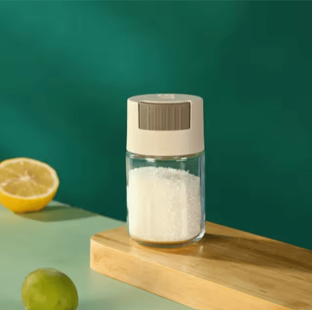 Multifunctional Spice Bottle – front view