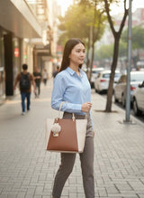Two-Tone Elegant Tote Handbag – close-up