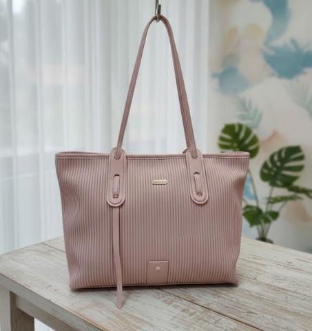 Vertical Ribbed Tote Bag – front view